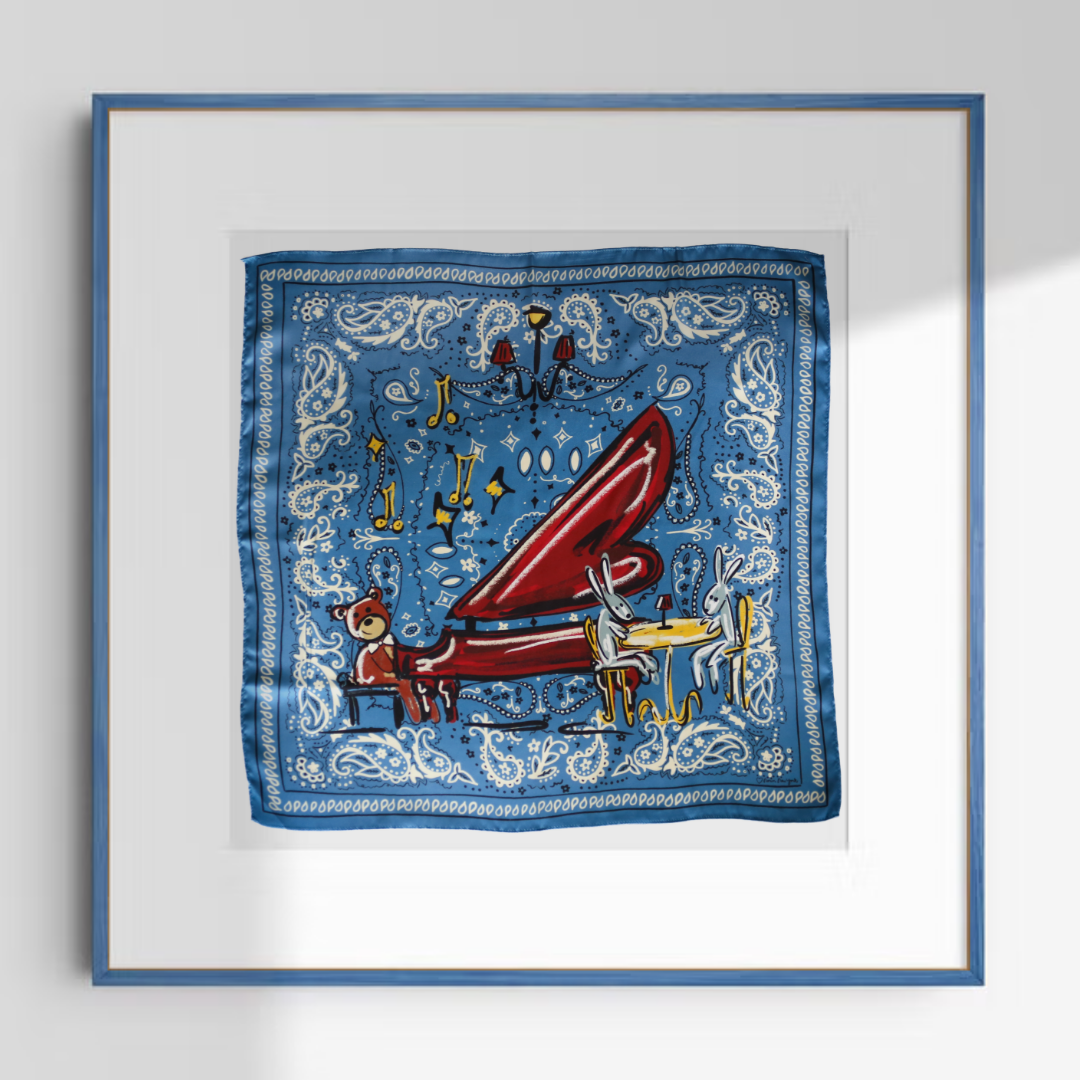 Bear at Bemelmans Scarf